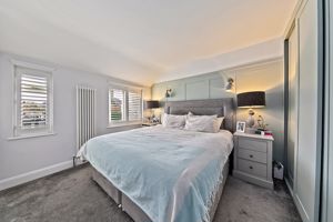Bedroom- click for photo gallery
